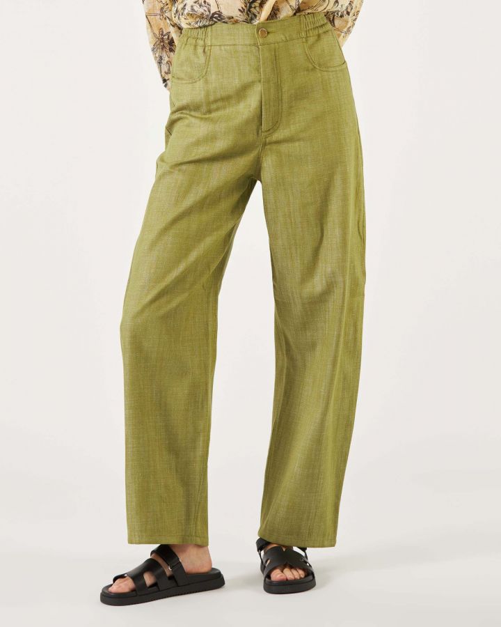 Pantaloni Cortina Attic And Barn di colore verde oliva,