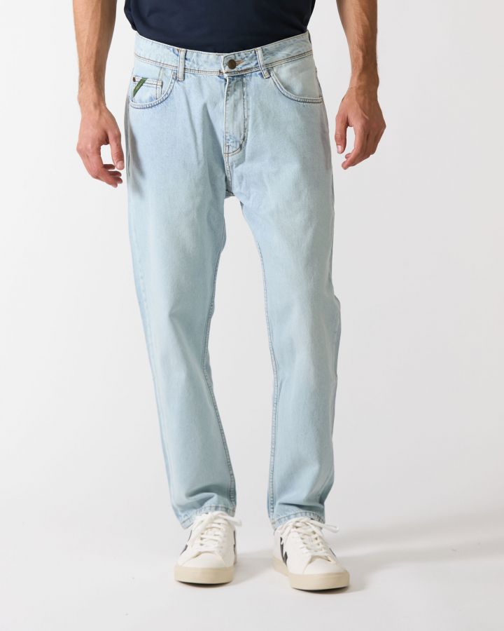 Cropped jeans di colore denim chiaro